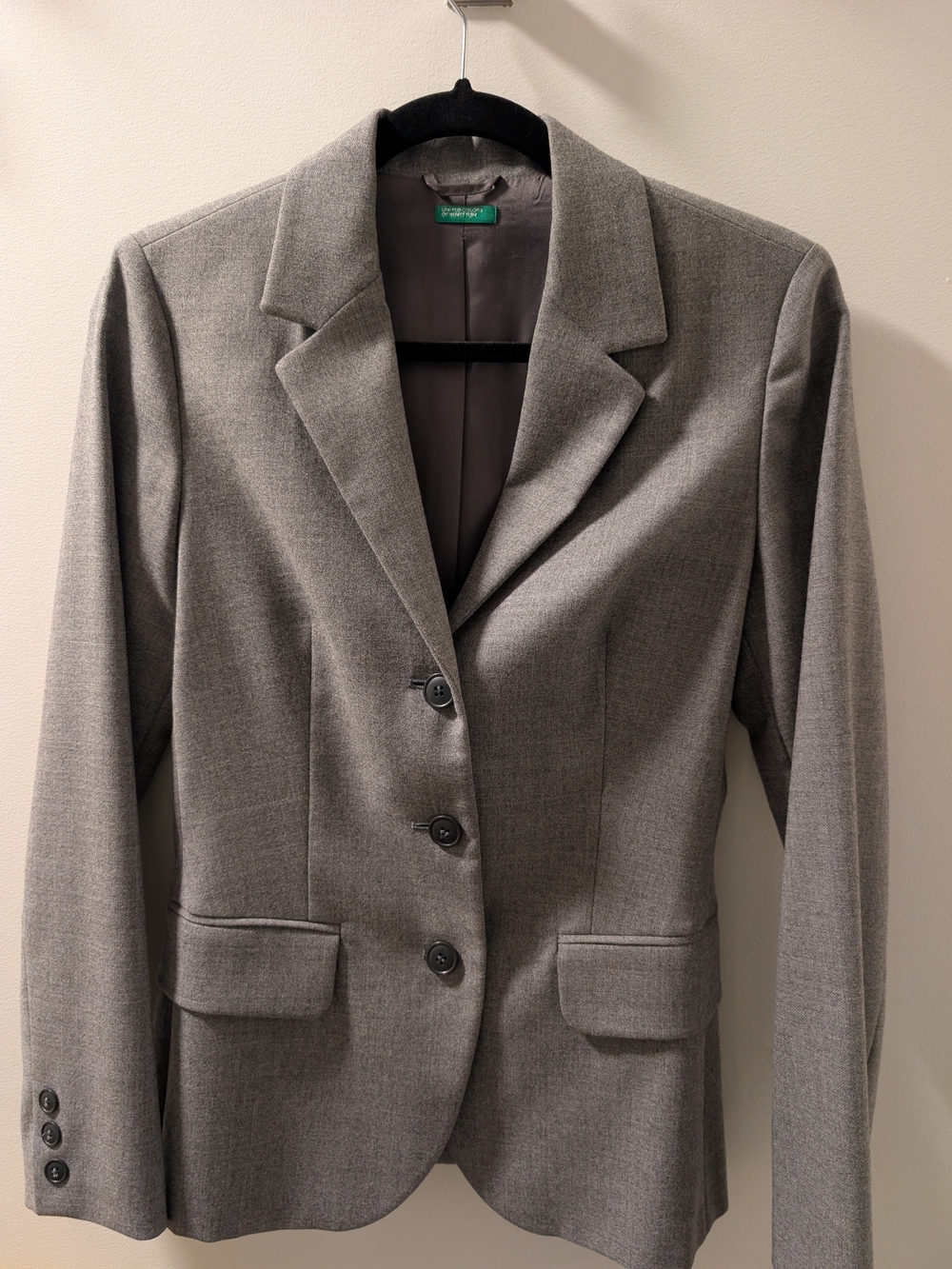 United Colors Of Benneth Classic Gray Women's Tailored Blazer Size 48